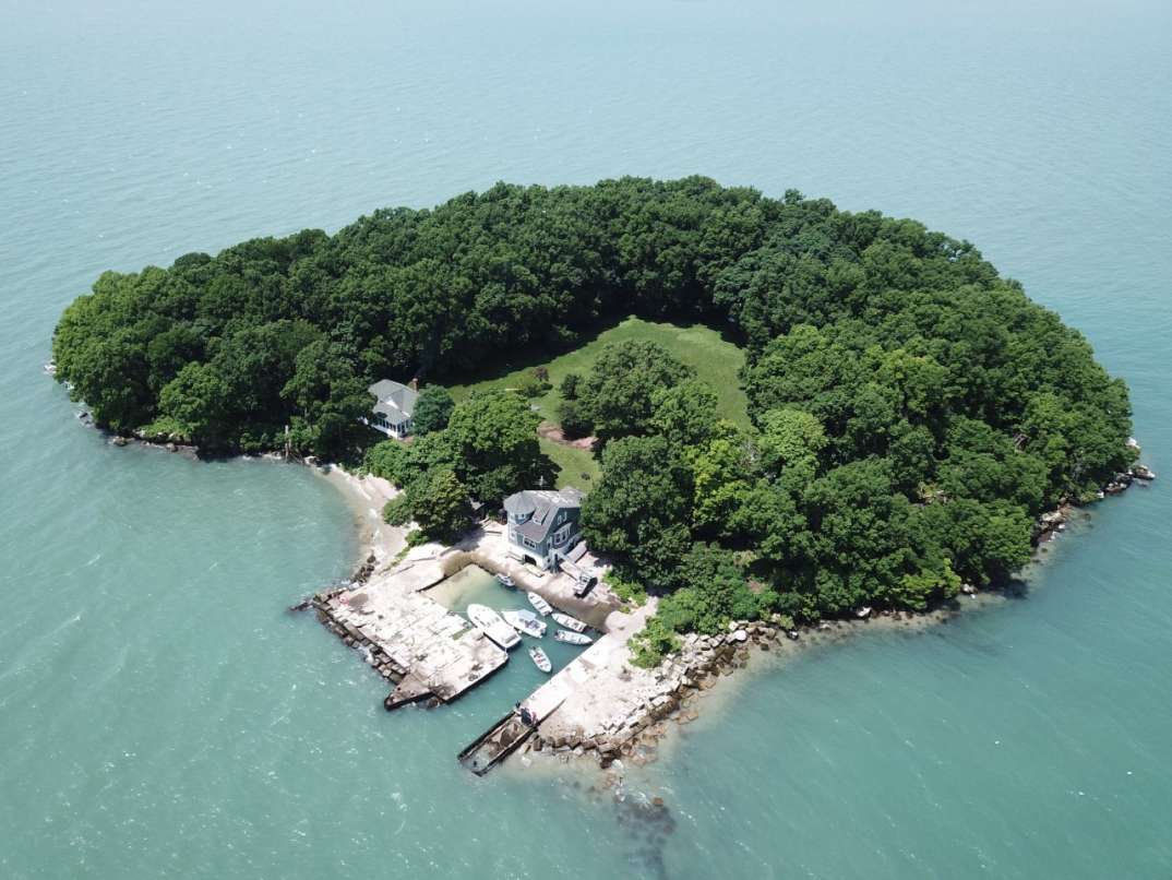 how much does it cost to buy a small island